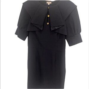 Walter Navy bleu short sleeve dress size 8. Gold boutons